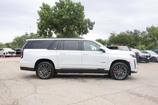 2023 Cadillac Escalade ESV AWD V-Series