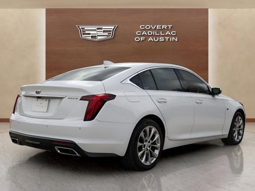 2022 Cadillac CT5 Premium Luxury