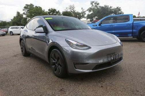 2024 Tesla Model Y Long Range