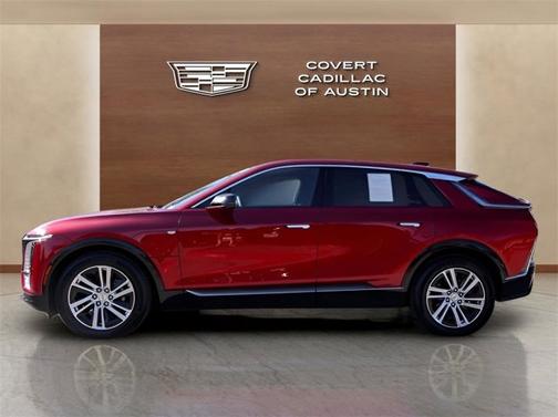 2024 Cadillac LYRIQ Tech