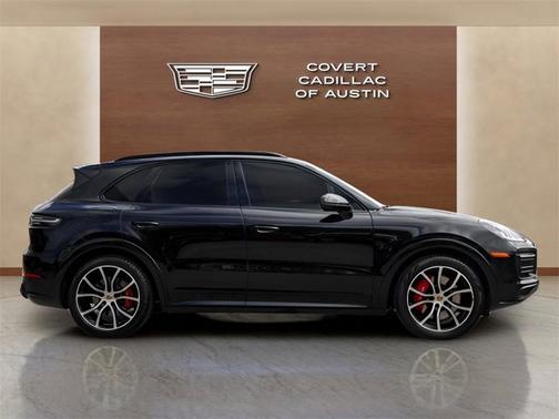 2021 Porsche Cayenne GTS