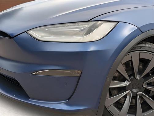 2022 Tesla Model X Plaid