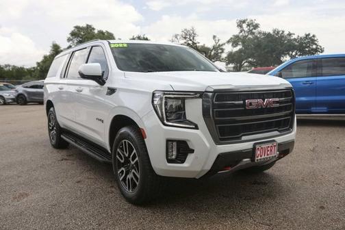 2022 GMC Yukon XL AT4