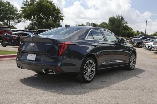 2025 Cadillac CT4 Premium Luxury