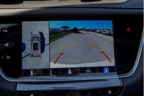 Crystal White Tricoat 2026 Cadillac XT5 FWD Premium Luxury