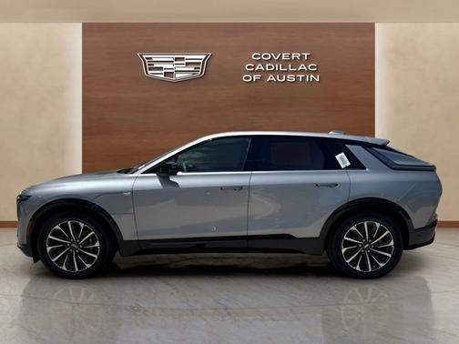 Argent Silver Metallic 2026 Cadillac LYRIQ Sport