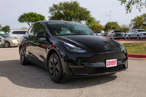 2025 Tesla Model Y Long Range