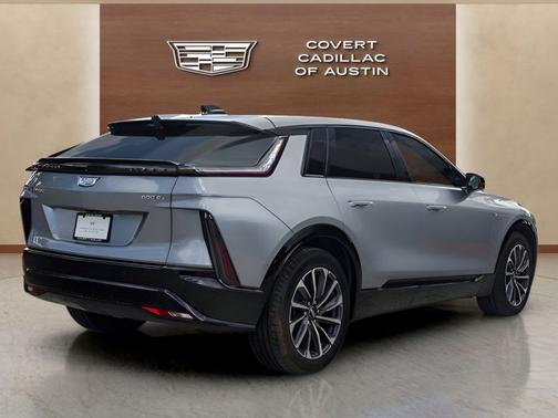 Argent Silver Metallic 2025 Cadillac LYRIQ Sport