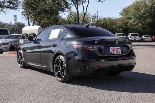 2024 Alfa Romeo Giulia Veloce