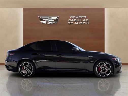 2024 Alfa Romeo Giulia Veloce