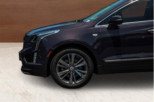2025 Cadillac XT5 FWD Premium Luxury