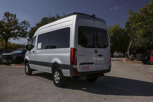 2024 Mercedes-Benz Sprinter 2500 Passenger 144 WB