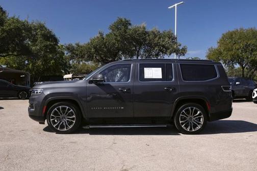 2022 Jeep Grand Wagoneer Series III