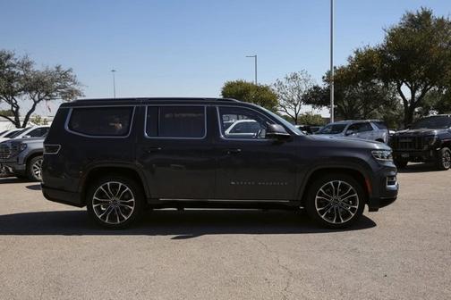 2022 Jeep Grand Wagoneer Series III