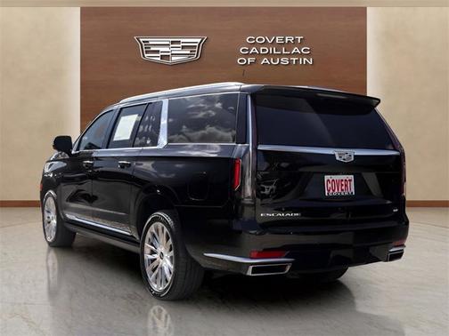 2022 Cadillac Escalade ESV Premium Luxury