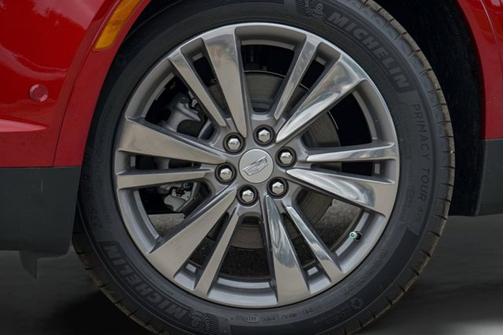 Radiant Red Tintcoat 2026 Cadillac XT5 FWD Premium Luxury