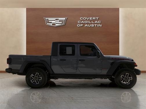2024 Jeep Gladiator Mojave