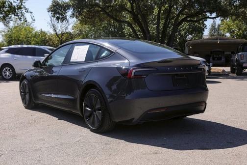 2025 Tesla Model 3 Long Range
