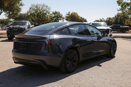 2025 Tesla Model 3 Long Range