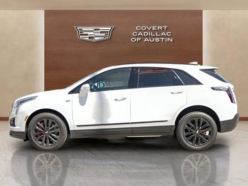 Crystal White Tricoat 2026 Cadillac XT5 AWD Sport