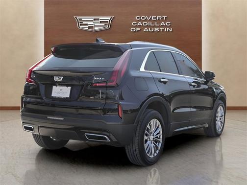 2024 Cadillac XT4 FWD Premium Luxury