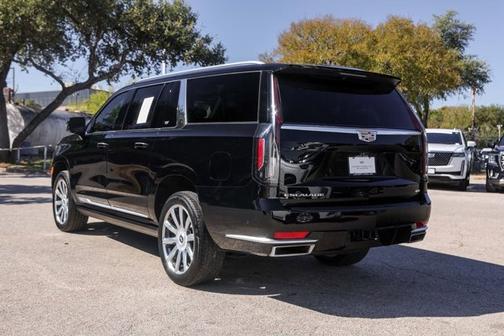 2022 Cadillac Escalade ESV Premium Luxury Platinum