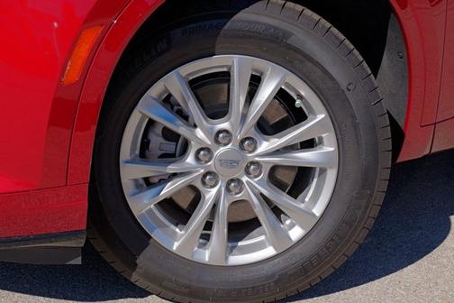 2025 Cadillac XT6 FWD Luxury