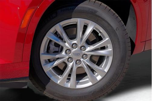 2025 Cadillac XT6 FWD Luxury