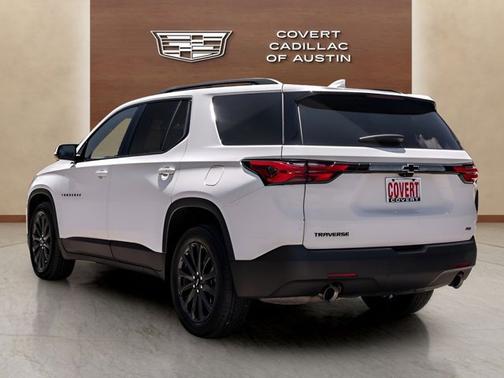 Summit White 2023 Chevrolet Traverse RS