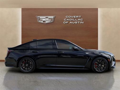 2025 Cadillac CT5-V Blackwing