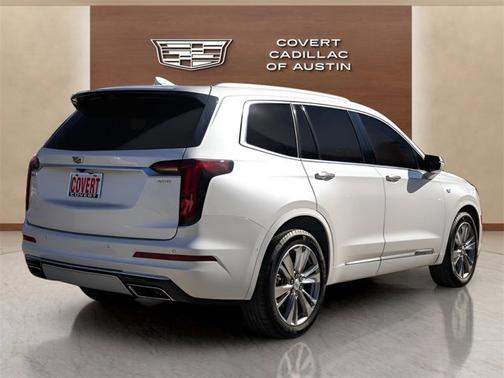 2024 Cadillac XT6 FWD Premium Luxury