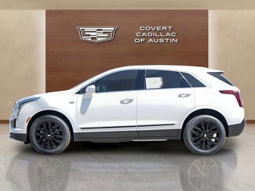 Crystal White Tricoat 2026 Cadillac XT5 FWD Premium Luxury