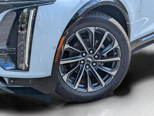 2026 Cadillac LYRIQ Premium Sport