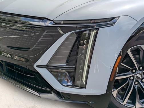 2026 Cadillac LYRIQ Premium Sport