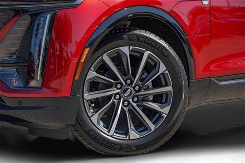 2026 Cadillac LYRIQ Premium Sport