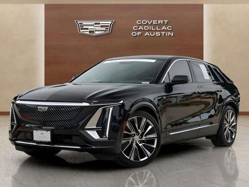 Stellar Black Metallic 2024 Cadillac LYRIQ Luxury