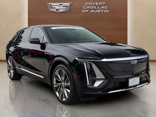 Stellar Black Metallic 2024 Cadillac LYRIQ Luxury