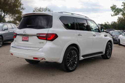 2024 INFINITI QX80 SENSORY