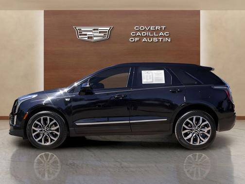 Stellar Black Metallic 2021 Cadillac XT5 AWD Sport