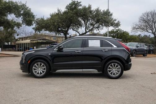 2021 Cadillac XT4 AWD Premium Luxury