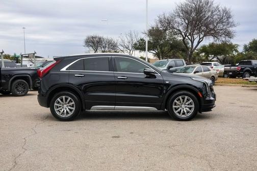 2021 Cadillac XT4 AWD Premium Luxury