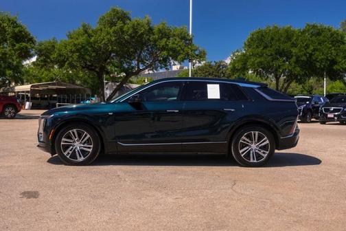 Emerald Lake Metallic 2024 Cadillac LYRIQ Luxury