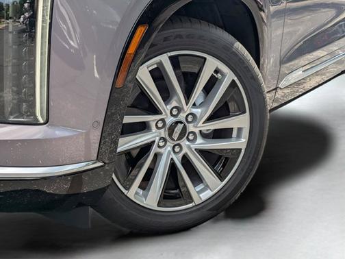 Celestial Metallic 2026 Cadillac VISTIQ Luxury