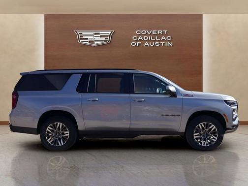 Sterling Gray Metallic 2025 Chevrolet Suburban Z71