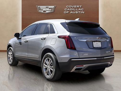 Argent Silver Metallic 2023 Cadillac XT5 FWD Premium Luxury