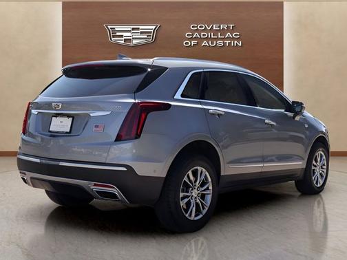 Argent Silver Metallic 2023 Cadillac XT5 FWD Premium Luxury