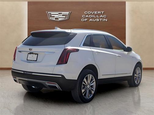 2023 Cadillac XT5 FWD Premium Luxury