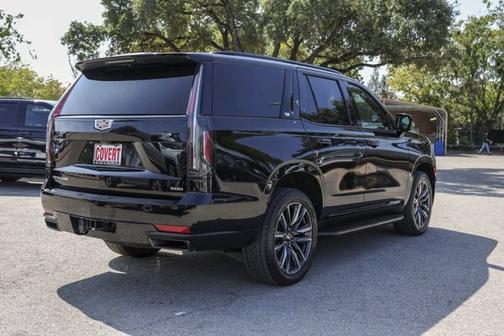 2022 Cadillac Escalade Sport