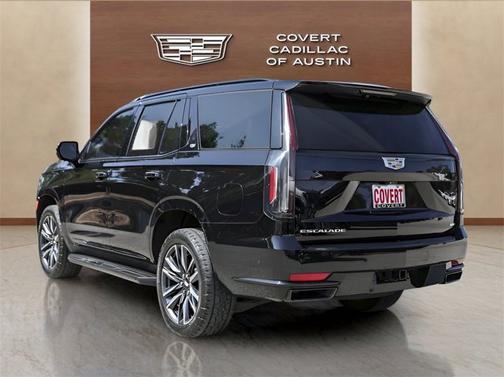2022 Cadillac Escalade Sport