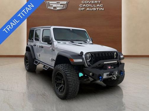 Silver Zynith Clearcoat 2024 Jeep Wrangler Willys